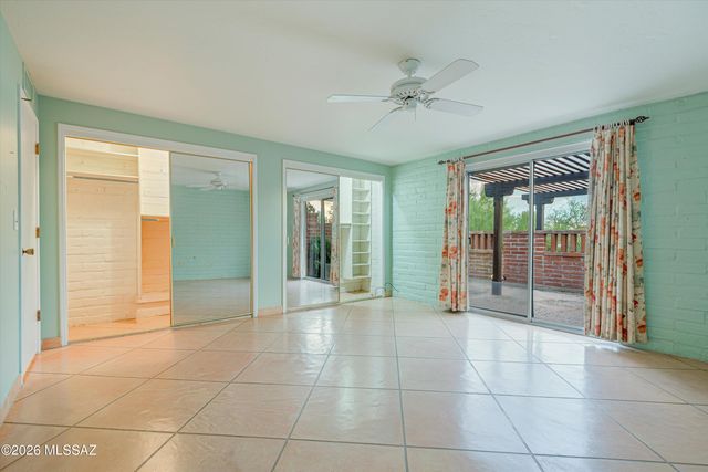 2722 E Avenida De Pueblo, Tucson, AZ 85718