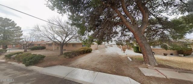 708 W SOTO Street, Willcox, AZ 85643