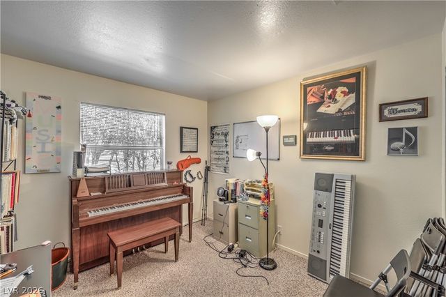 8219 Mt Brodie Circle, Las Vegas, NV 89145