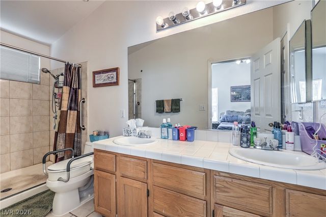 8219 Mt Brodie Circle, Las Vegas, NV 89145