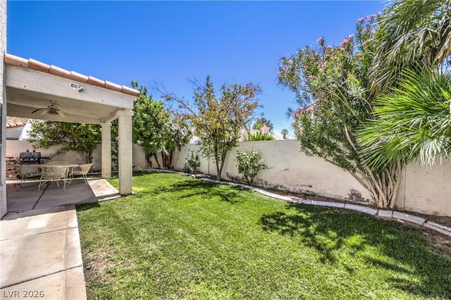 8219 Mt Brodie Circle, Las Vegas, NV 89145