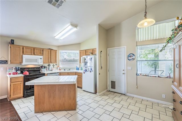 8219 Mt Brodie Circle, Las Vegas, NV 89145