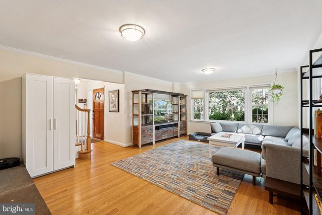 1432 CRESTRIDGE DR, Silver Spring, MD 20910