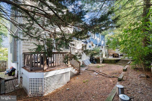 1432 CRESTRIDGE DR, Silver Spring, MD 20910