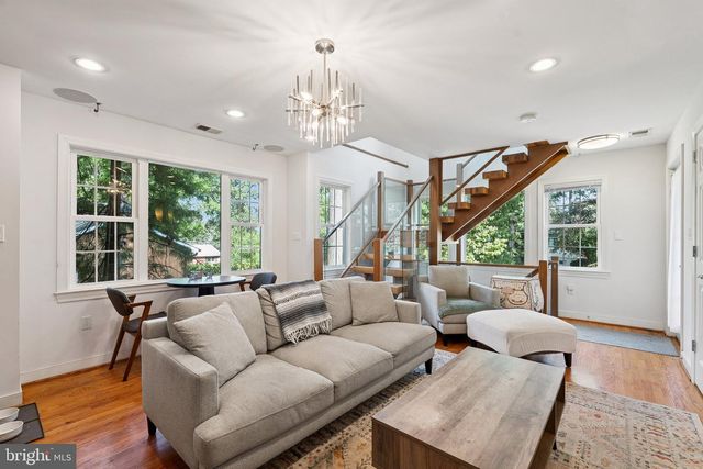 1432 CRESTRIDGE DR, Silver Spring, MD 20910