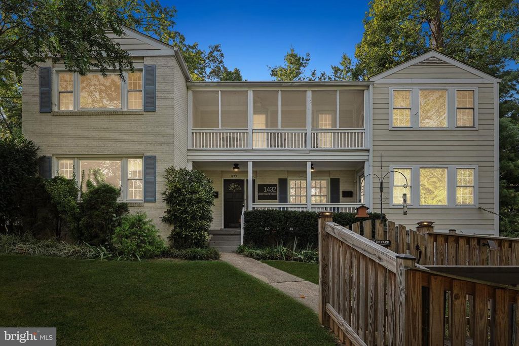 1432 CRESTRIDGE DR, Silver Spring, MD 20910