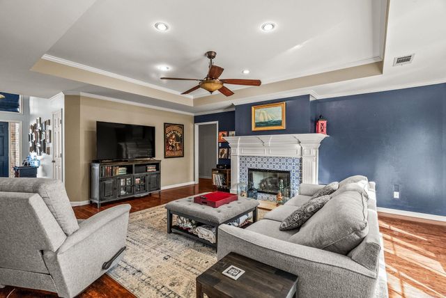 111 Beaulieu Court, Maumelle, AR 72113