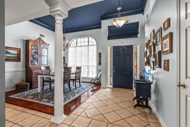 111 Beaulieu Court, Maumelle, AR 72113