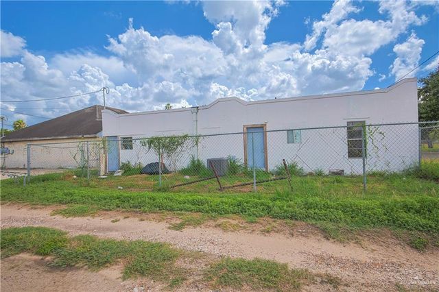 201 & 203 N 8th W Street, Donna, TX 78537