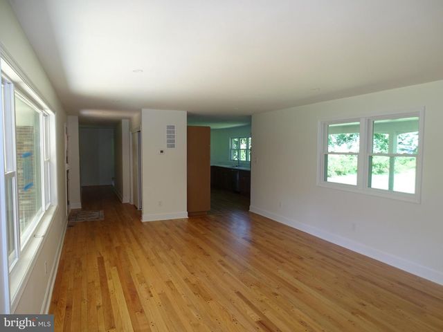 449 STREET RD, Warminster, PA 18974