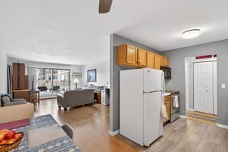 1304 W Medicine Lake Drive 119, Plymouth, MN 55441