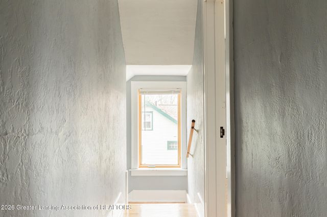 508 Leslie Street, Lansing, MI 48912