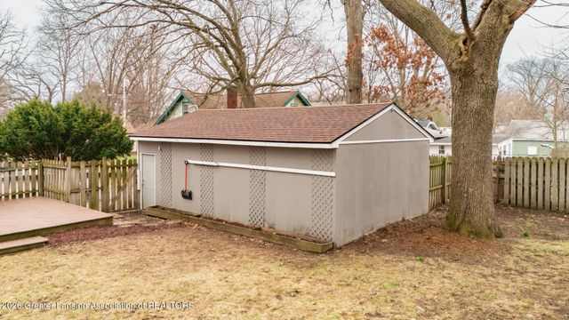 508 Leslie Street, Lansing, MI 48912