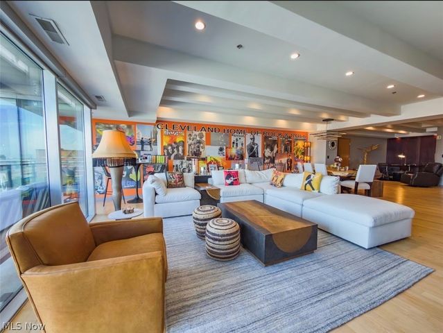 701 W Lakeside Avenue 503, Cleveland, OH 44113