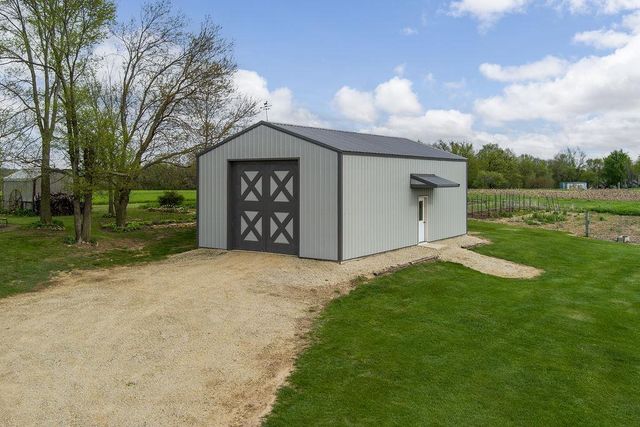 13541 Beloit Newark Road, Brodhead, WI 53520