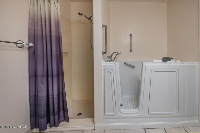 974 N Caribe Avenue, Tucson, AZ 85710