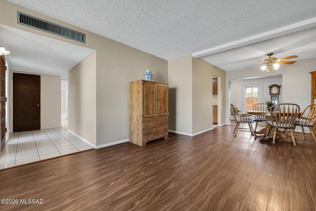 974 N Caribe Avenue, Tucson, AZ 85710