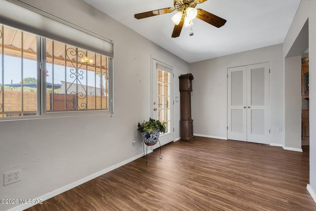 974 N Caribe Avenue, Tucson, AZ 85710