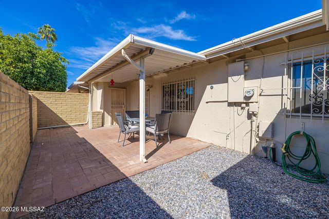 974 N Caribe Avenue, Tucson, AZ 85710