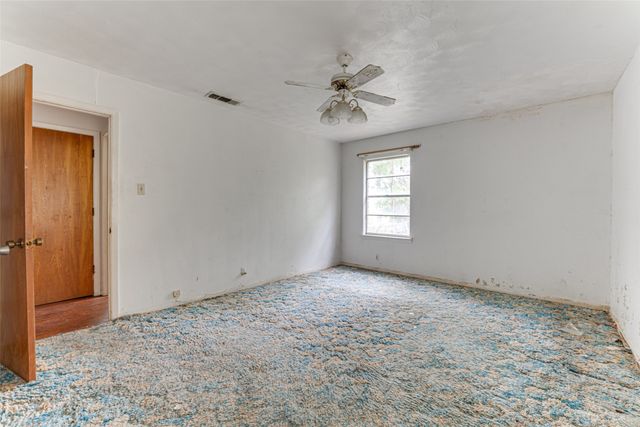3057 Fm 1181, Ennis, TX 75119