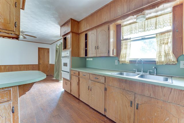 3057 Fm 1181, Ennis, TX 75119