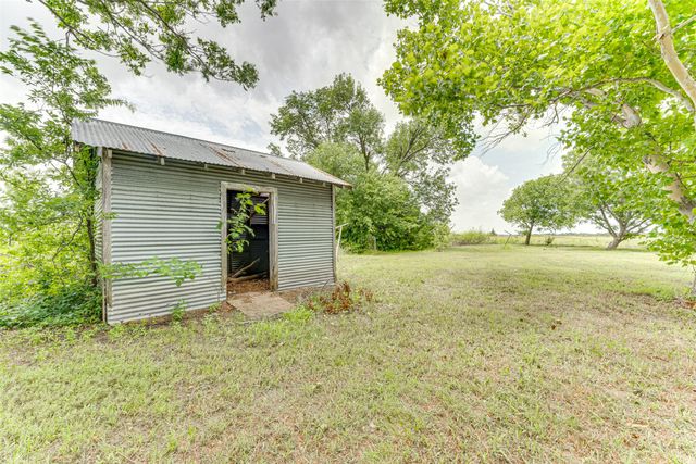 3057 Fm 1181, Ennis, TX 75119