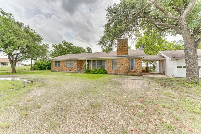 3057 Fm 1181, Ennis, TX 75119