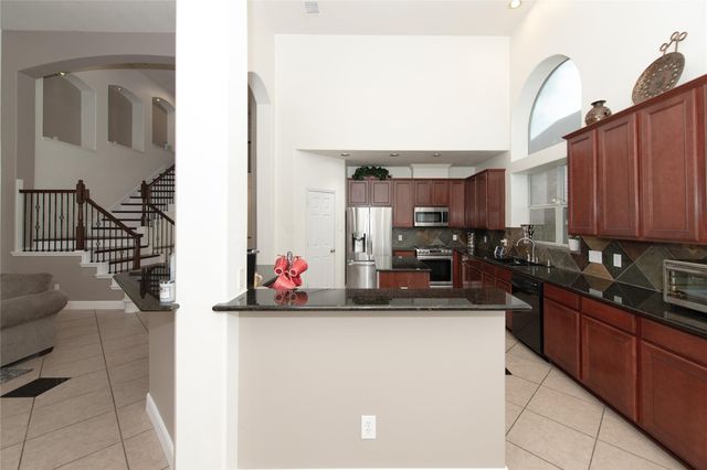 1914 Lakeside Crossing, Katy, TX 77494