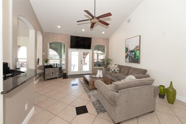 1914 Lakeside Crossing, Katy, TX 77494