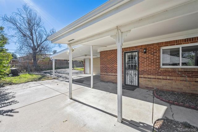 1050 Ash Court, Thornton, CO 80229