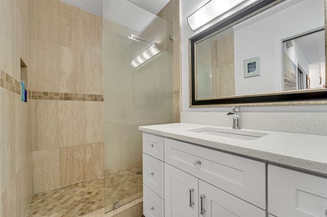 1201 S Riverside Drive 204, Pompano Beach, FL 33062