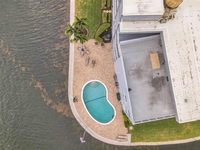 1201 S Riverside Drive 204, Pompano Beach, FL 33062