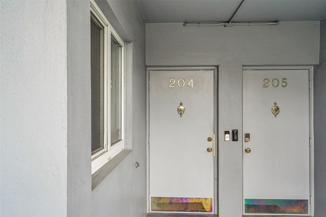 1201 S Riverside Drive 204, Pompano Beach, FL 33062