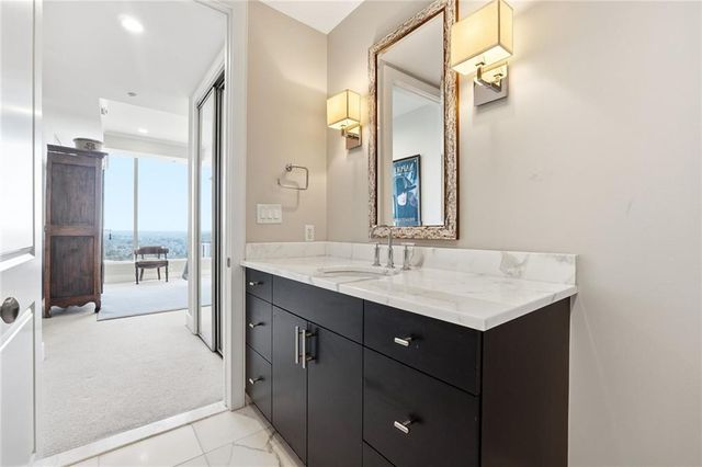 3630 Peachtree Road NE 2002, Atlanta, GA 30326