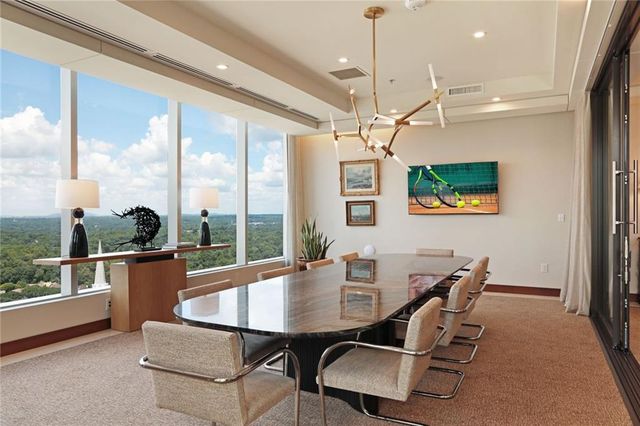 3630 Peachtree Road NE 2002, Atlanta, GA 30326