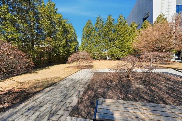 3630 Peachtree Road NE 2002, Atlanta, GA 30326