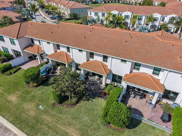 10030 Akenside Drive 10030, Boca Raton, FL 33428