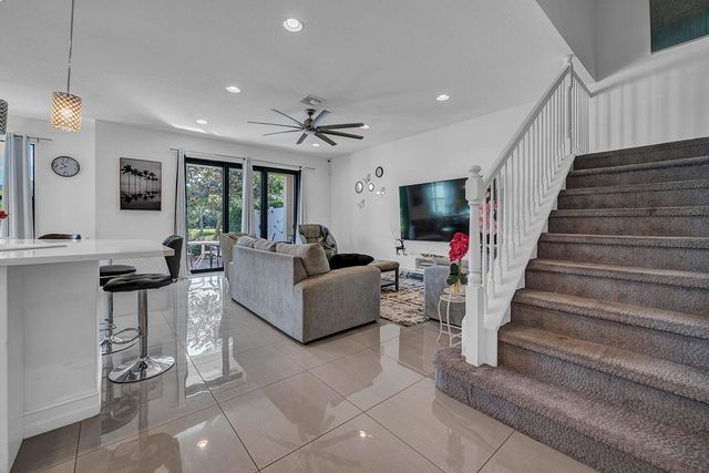 10030 Akenside Drive 10030, Boca Raton, FL 33428