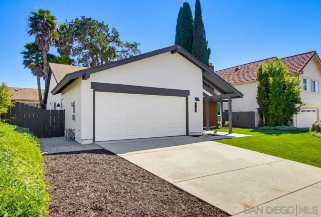 9555 Via Pereza, San Diego, CA 92129