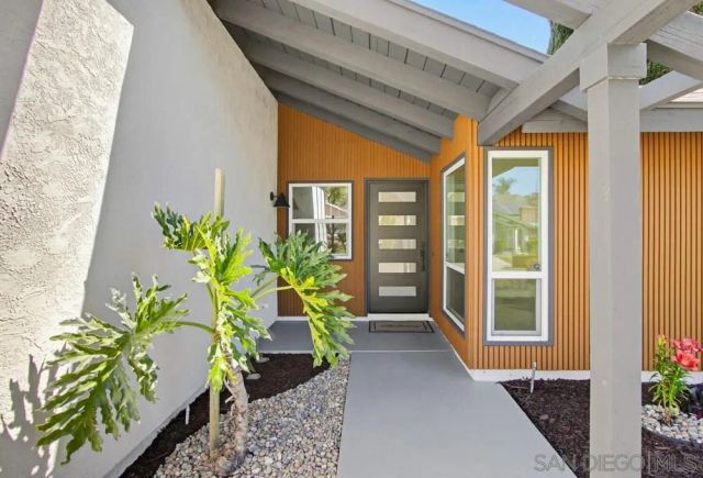 9555 Via Pereza, San Diego, CA 92129