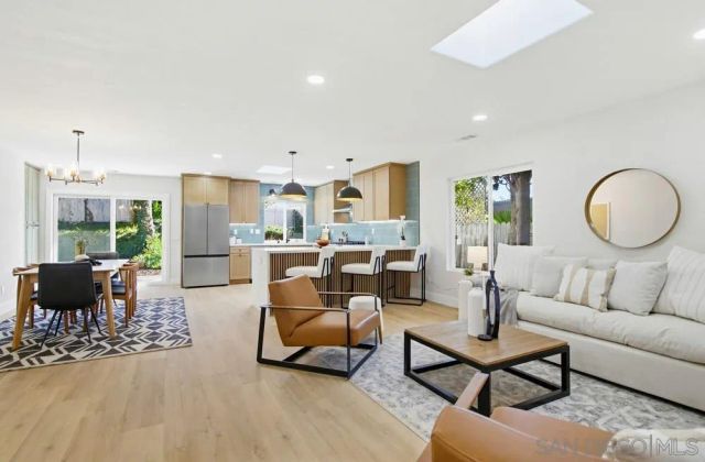 9555 Via Pereza, San Diego, CA 92129