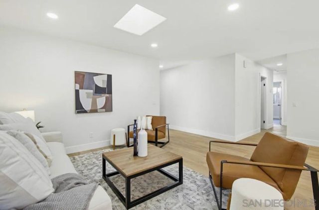 9555 Via Pereza, San Diego, CA 92129