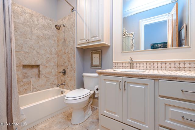 104 Ivy Brook Drive, Madison, MS 39110