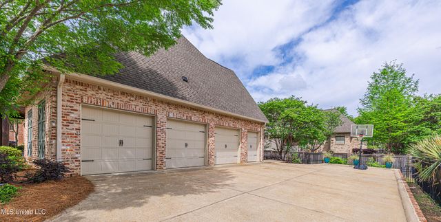 104 Ivy Brook Drive, Madison, MS 39110