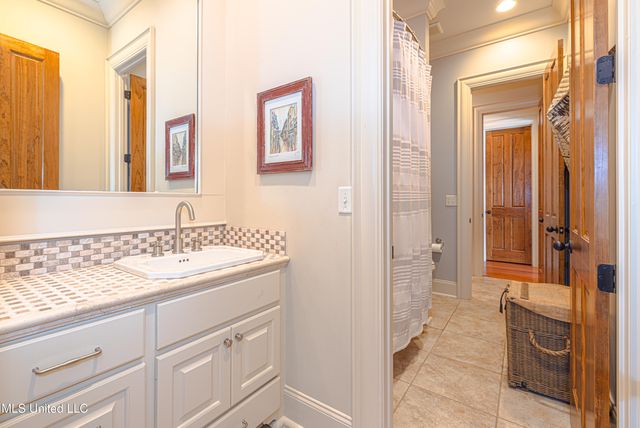 104 Ivy Brook Drive, Madison, MS 39110