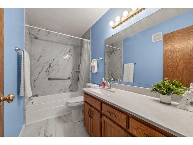 18635 Explorer Way, Farmington, MN 55024