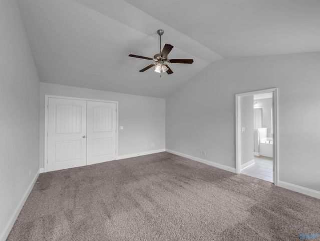 7033 Southgate Drive, Owens Cross Roads, AL 35763