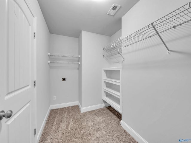 7033 Southgate Drive, Owens Cross Roads, AL 35763