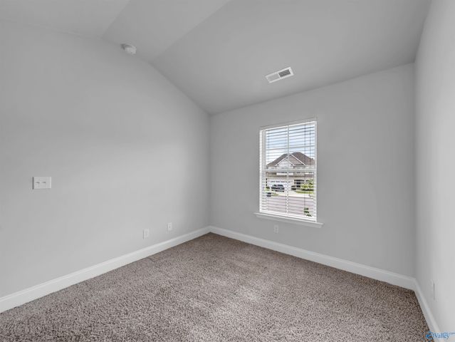 7033 Southgate Drive, Owens Cross Roads, AL 35763