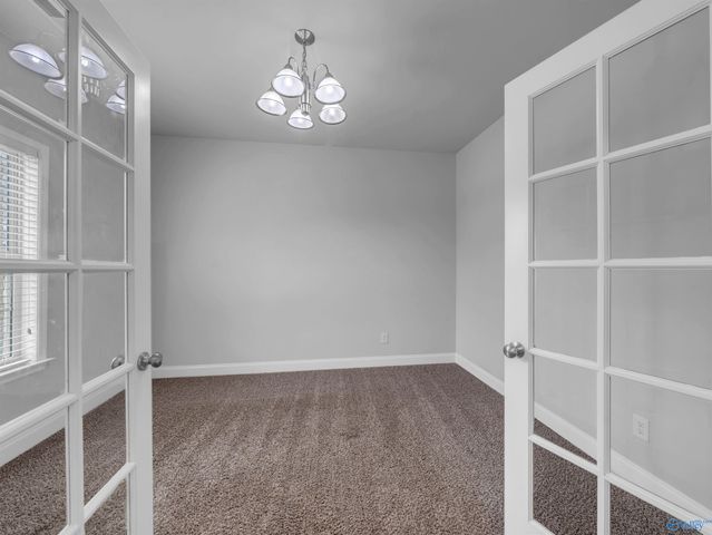 7033 Southgate Drive, Owens Cross Roads, AL 35763